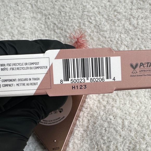 LYS BEAUTY Higher Standard Satin Matte Cream Blush - Kindness - Picture 6 of 6